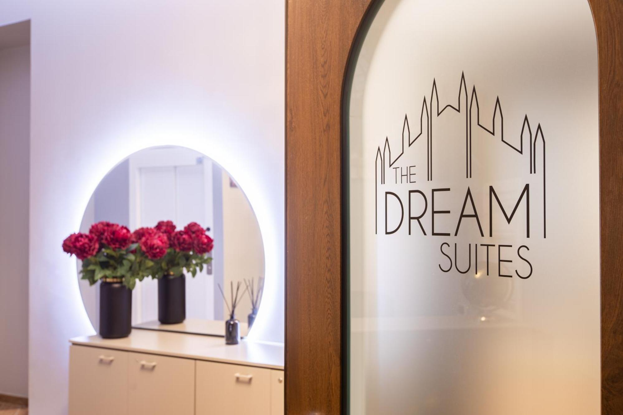 The Dream Suites Milano Eksteriør bilde